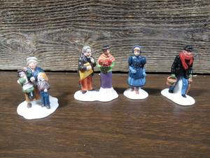 lot 110 image: Dept 56 - Dickens Village Collections David Copperfield - Heritage Village Collection