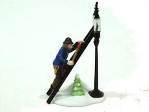 lot 105 image: Dept 56 - Dickens Village Collections Lamplighter Accessory Kit - Heritage Village Collection