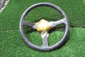 lot 175 image: 15.5 Steering Wheel with Horn Button in Middle - Leather Wrapped