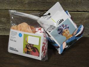 lot 183 image: Lot of 3pc Bathroom Accessories Set & Shower Cap- Room Essentials Green & Orange