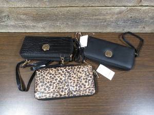 lot 187 image: Set of 3 Ladies Wallets
