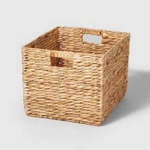 lot 51 image: Woven Water Hyacinth Milk Crate - Brightroom-Large