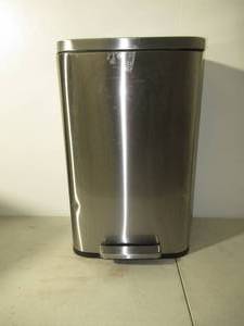 lot 42 image: 45L Rectangular Step Trash Can - Brightroom-Silver
