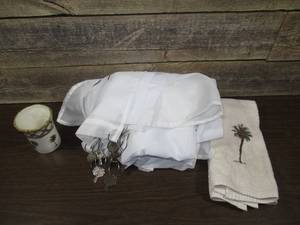lot 76 image: Palm Trees Bath Set, Curtain, Hand Towel, and Cup