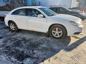 2013 Chrysler 200 Sedan - 4 Door