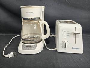 lot 142 image: Cuisinart Toaster and Black & Decker Coffee Maker Set