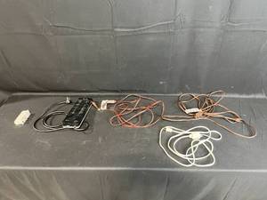 lot 112 image: Lot of Electrical Extension Cords and Power Strip