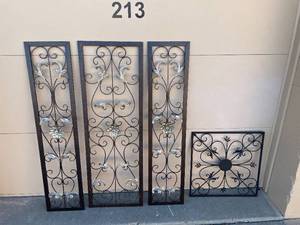 lot 118 image: Set of 4 Decorative Metal Wall Panels with Floral Design