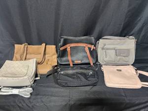 lot 81 image: Collection of 6 Womens Handbags in Various Styles and Colors
