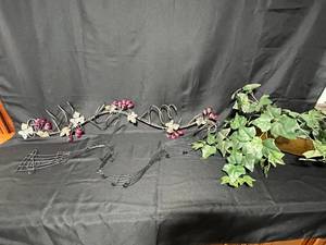 lot 90 image: Decorative Wall Art Set Floral Vine (holds bottles of wine) with Musical Notes and Ivy