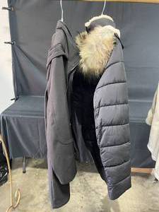 lot 164 image: HALITECH and TEK GEAR Womens Jackets Lot - Size L
