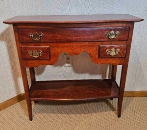 lot 10 image: Lovely Cherry Contemporary Lowboy Console Table