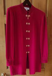 lot 115 image: St. John by Marie Gray Cherry Red Knit Jacket, size 10
