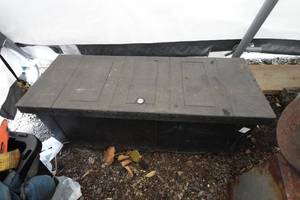 lot 769 image: Plastic Tool Box
