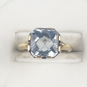 lot 6 image: Dason Square Checkerboard Cut Aquamarine Yellow Gold 10K Ring. Estimated Replacement Value $1200