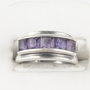 lot 77 image: Square Cut Amethyst Channel  Sterling Silver Ring. Size 6 - 6.25.