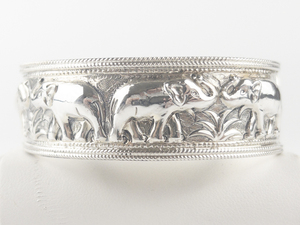 lot 186 image: Repousse Elephant Sterling Silver Cuff Bracelet.