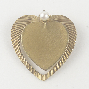 lot 244 image: Winard Double Heart With Pearl Accent Gold Filled Brooch .