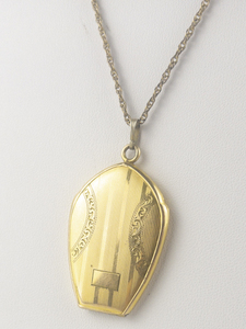 lot 388 image: Dunn Bros Etched Gold Filled Locket Necklace.