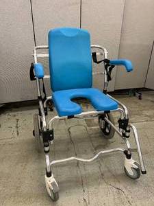 lot 36 image: MSRP $800&nbspCaspian Professional Mobile ShowerCommode Padded Chair Bath Pool Wheelchair with Lift-Up Armrests - In Great Condition 20 Seat
