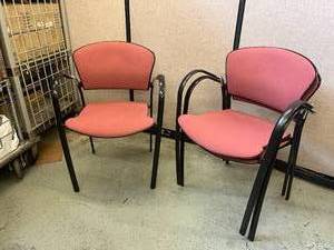 lot 44 image: Retro Chic 3 Trendway CL3134U Office Reception Waiting Room Stackable Chairs -These Style Chairs Just Sold On Design Market $$$ - In Great Condition