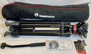 lot 24 image: Manfrotto MVT502AM Tripod
