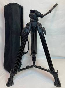 lot 161 image: Fancier FC-02H Fluid Panhead -no handle- and Professional Video Tripod