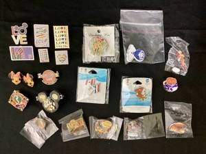 lot 146 image: Collectible Pins Collection - Mickey Mouse, Hot Air Balloons, Olympics and Stamps. 21 pieces