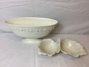 lot 65 image: Wedgewood China Queens Ware Embossed Centerpiece Bowl and Lenox Double Leaf Ceramic Candy Dish