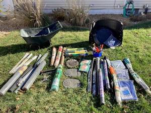 lot 168 image: Lawn & Garden Large Assortment