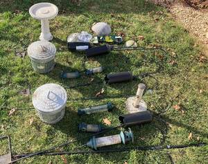 lot 184 image: Large Bird Feeding Lot - Birdfeeders, Seed Buckets, Shepards Hooks and more