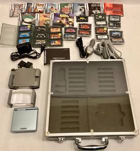 lot 225 image: Game Boy Advance SP and Game Boy Advance Game Collection