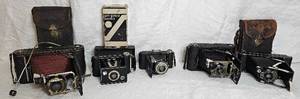 lot 66 image: 5 Vintage Kodak Pocket Cameras - Jiffy Kodak Series II, No. 3A Folding Pocket Kodak Model B-4, Kodak Senior Six-20, No. 1A Pocket Kodak, No. 3 Folding Pocket Kodak