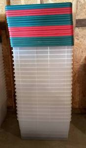 lot 258 image: 20 Sterilite  Storage Totes #1-  56Qt
