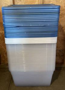 lot 267 image: 22 Sterilite Storage Totes #5 - 56Qt.