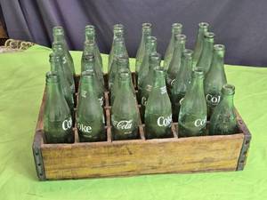 lot 19 image: Vintage Coca-Cola Bottles in Wooden Crate - Set of 24