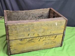 lot 21 image: Vintage Wooden Beer Crate with Colt Spring Beer Branding