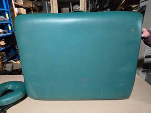 lot 36 image: EarthLite Harmony 2 Massage Table with Teal Color