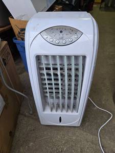 lot 56 image: SPT SF-614P Evaporative Air Cooler, Portable, 65W Power