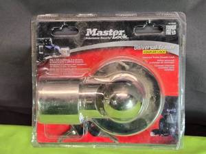 lot 85 image: Master Lock Universal Trailer Coupler Lock - Model 370DAT