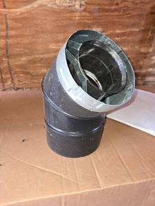 lot 132 image: Metal-Fab 45 Degree Swivel Elbow Vent Pipe