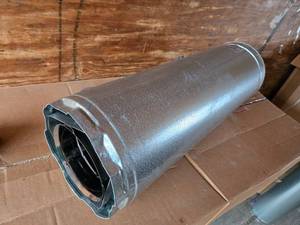 lot 157 image: Used Metal-Fab 24 Vertical Venting Duct 20-024