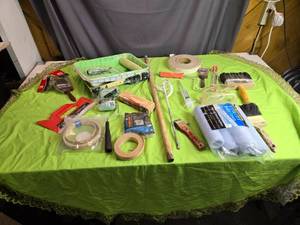 lot 218 image: Paint Supplies and Tools for Home Improvement