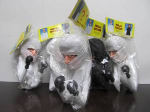 lot 17 image: Lot of 5 NOS Vintage 80s Who is The Ninja Sylvester Stallone Fighting Puppet Toys 