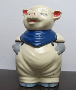 lot 27 image: Vintage SHAWNEE Smiling Pig Cookie Jar