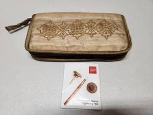 lot 148 image: LANTERN MOON Complete Interchangeable Needle Set by Knitters Pride