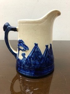lot 207 image: Antique Pint Sized SLEEPY EYE Stoneware Pitcher