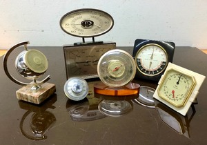 lot 238 image: Collection of Mid Century Barometers