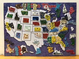 lot 244 image: Metal USA Map wMagnets for Each State