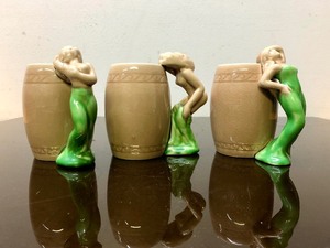 lot 250 image: Lot of 3 Vintage Figural Handle Stoneware Mugs